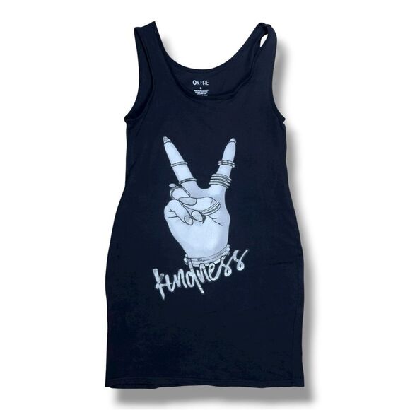 On Fire Black Kindness Peace Sign Sleep  Shirt Sz L - Picture 1 of 9